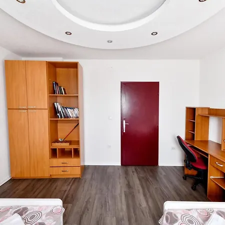 Monument Bojkovic Apartamento